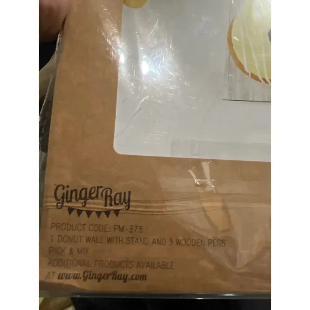Donut Wall Ginger Ray Treat Yourself Party Supply Display NEW
